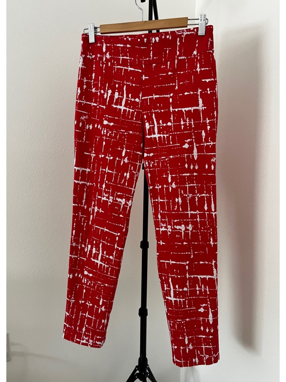 ❤️ Krazy Larry Red Abstract Pull-On Golf Pants | Country Club Statement Chic ⛳✨